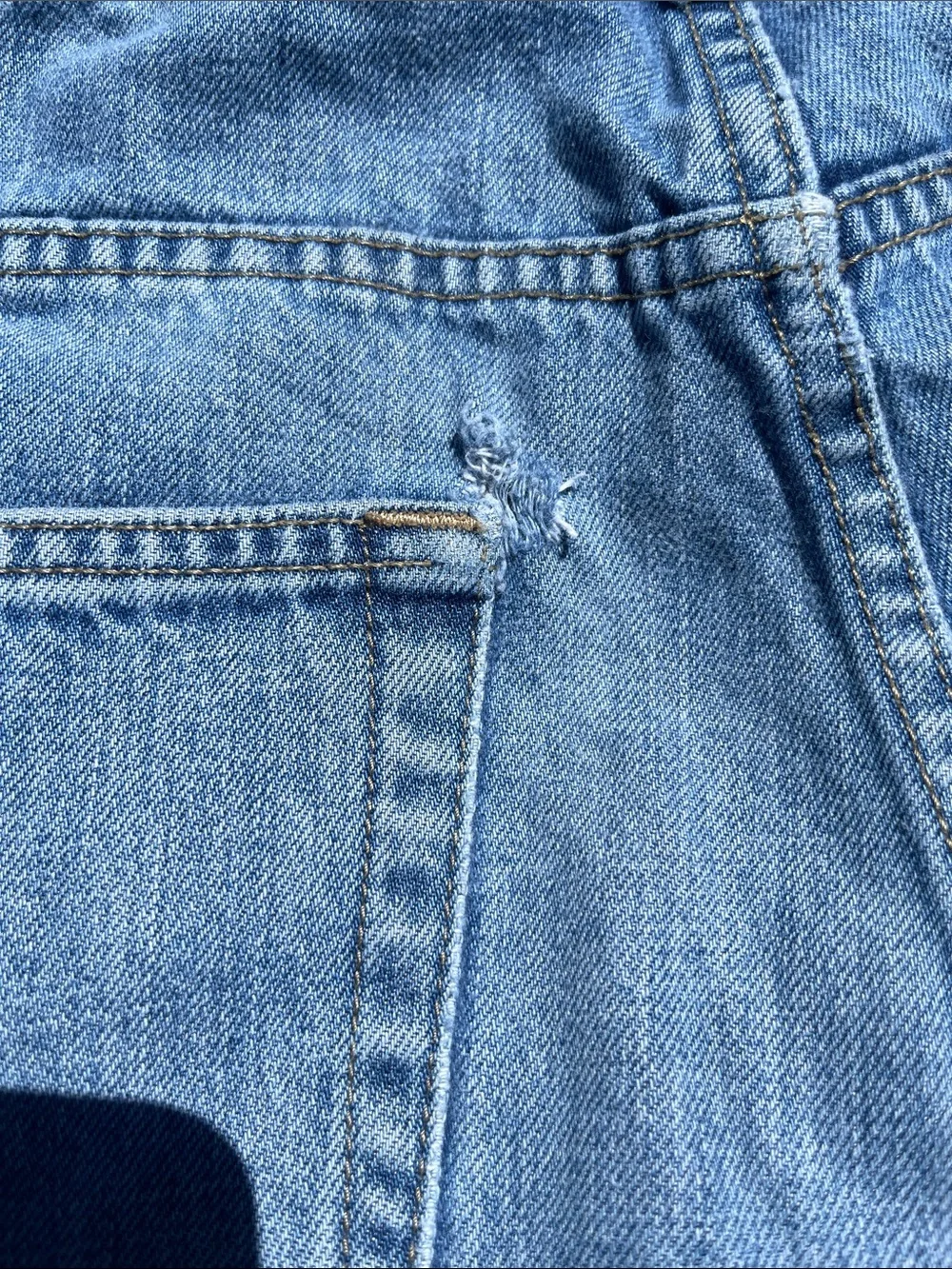 Kirkland Signature Light Blue Relaxed Fit Men’s Jeans